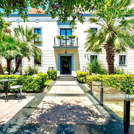 Boutique Hotel Palazzo Donna Iulia Pozzuoli Exterior foto