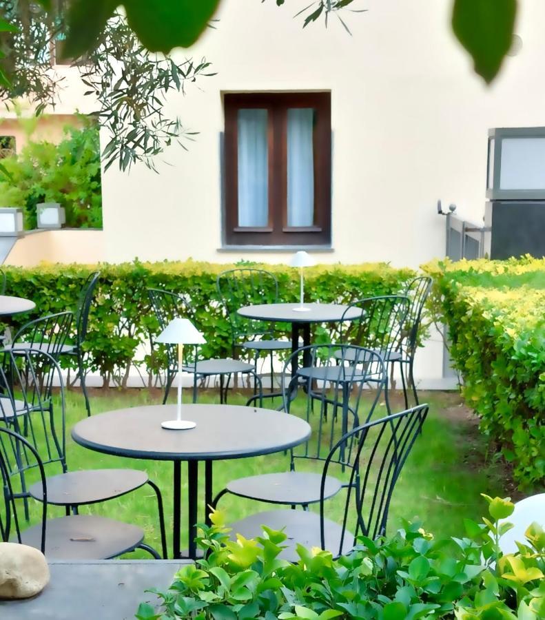 Boutique Hotel Palazzo Donna Iulia Pozzuoli Exterior foto