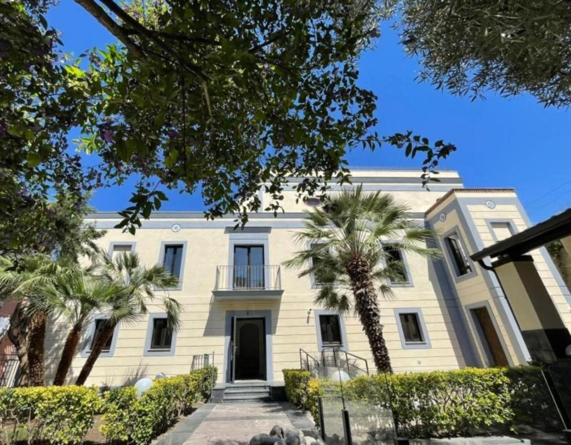 Boutique Hotel Palazzo Donna Iulia Pozzuoli Exterior foto