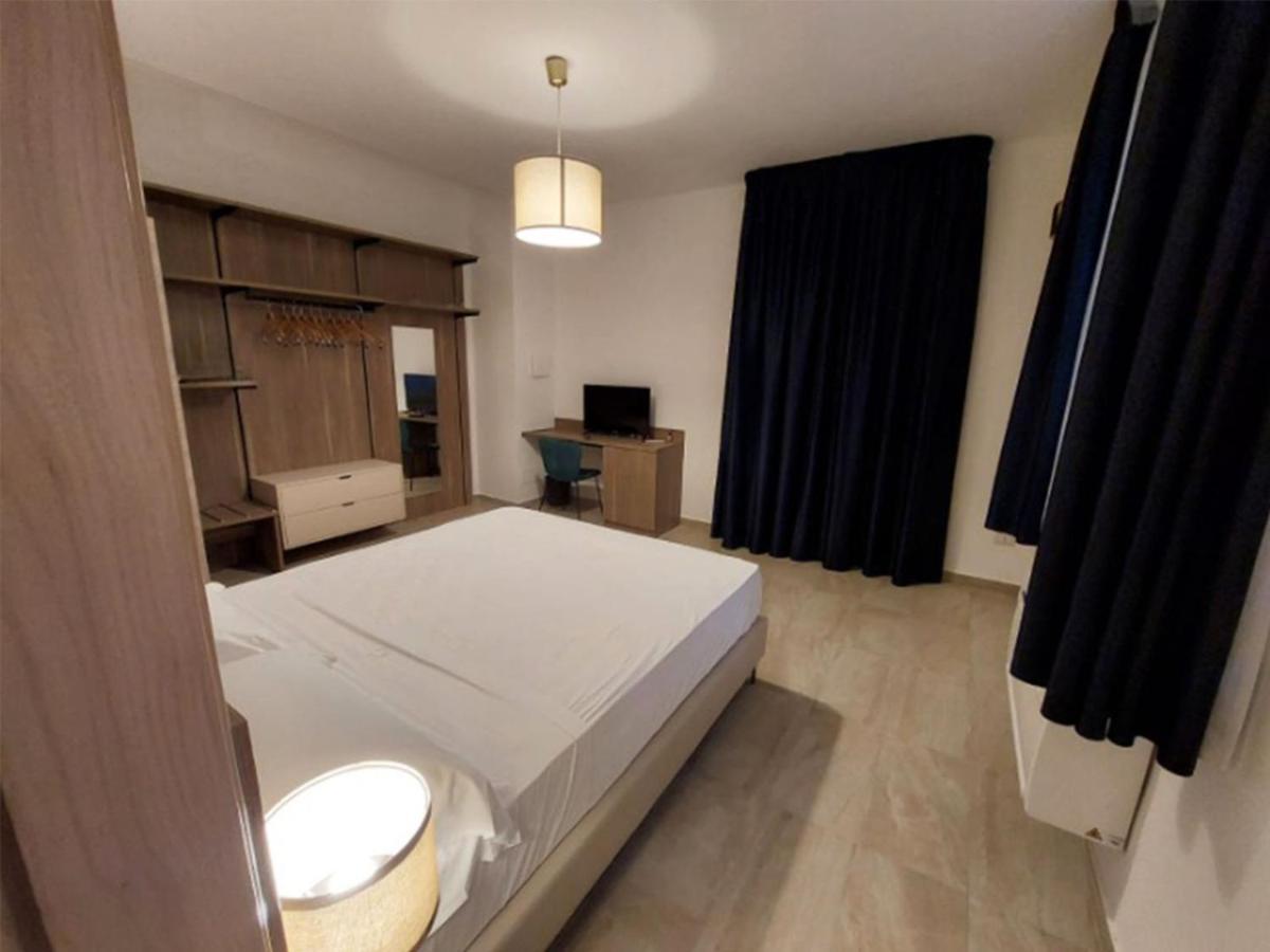 Boutique Hotel Palazzo Donna Iulia Pozzuoli Exterior foto