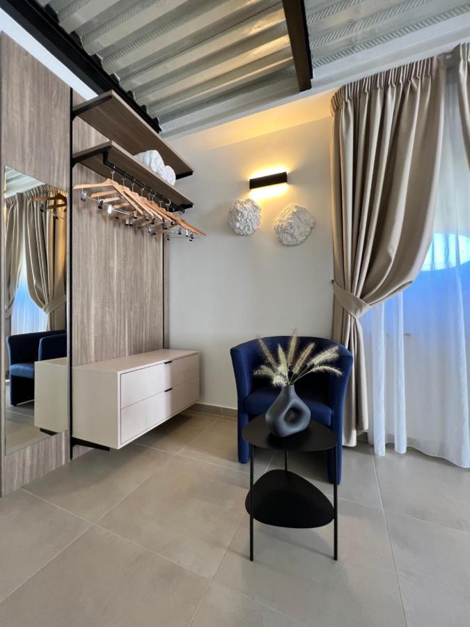 Boutique Hotel Palazzo Donna Iulia Pozzuoli Exterior foto