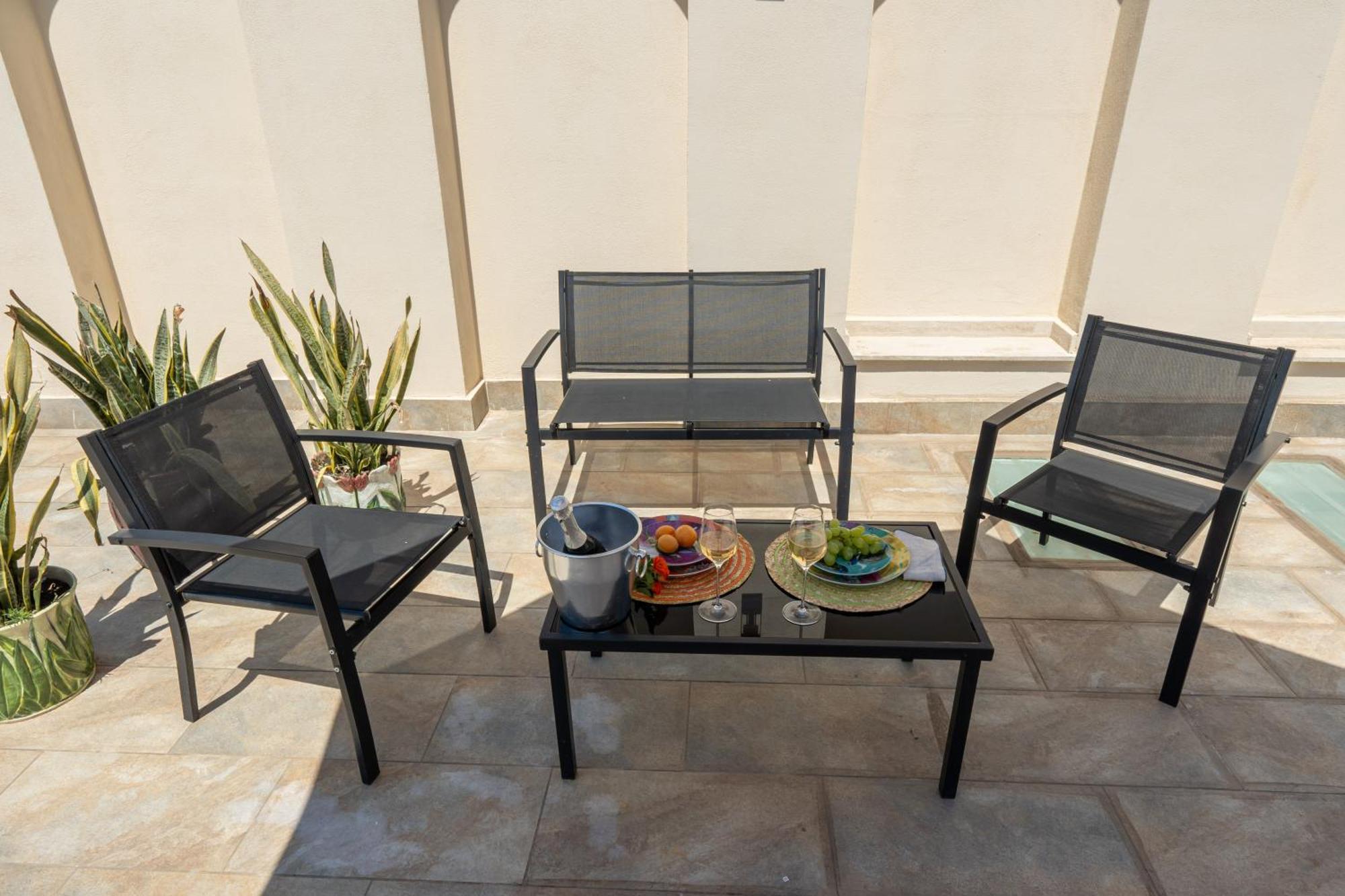Boutique Hotel Palazzo Donna Iulia Pozzuoli Exterior foto