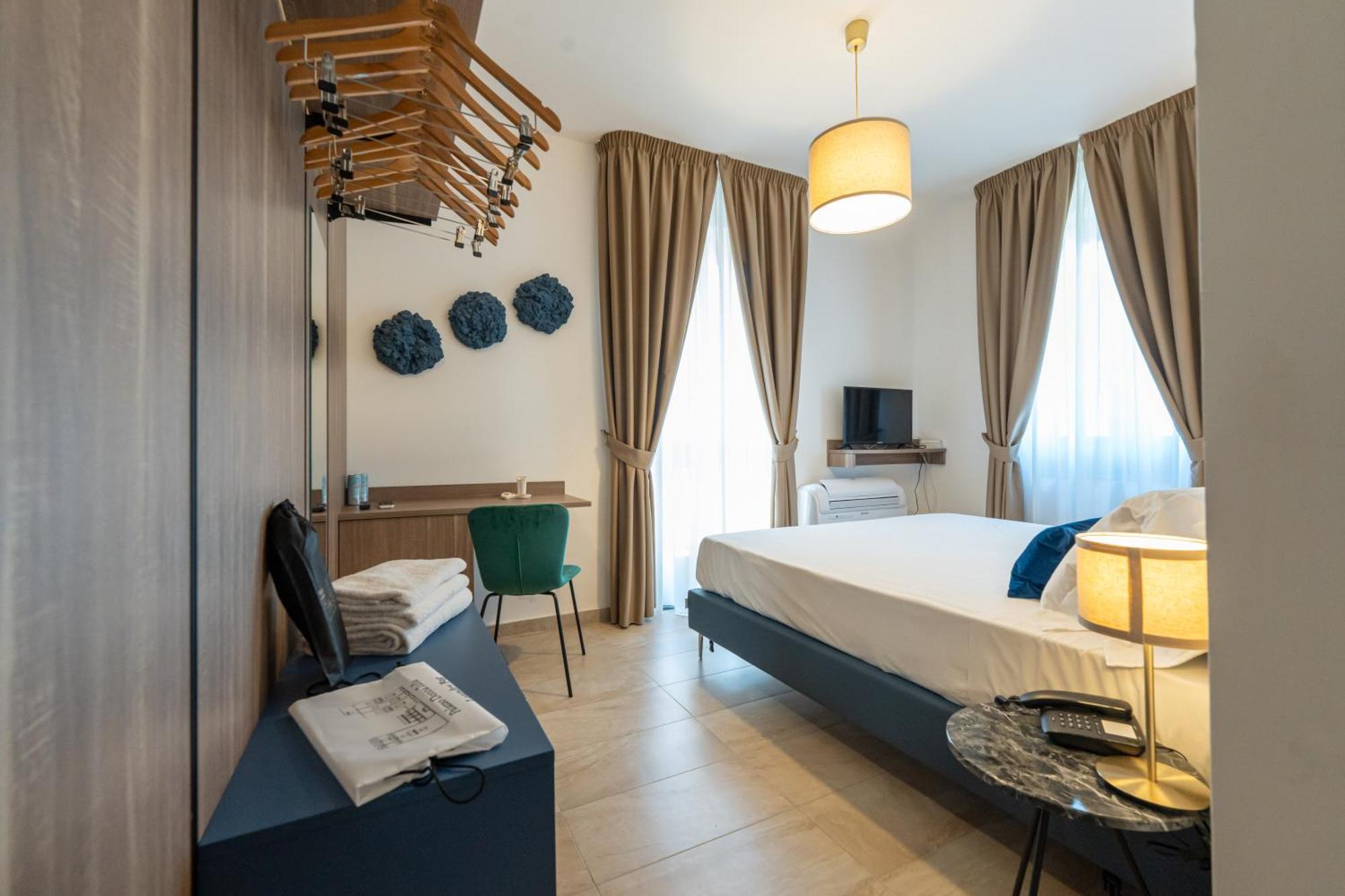Boutique Hotel Palazzo Donna Iulia Pozzuoli Exterior foto